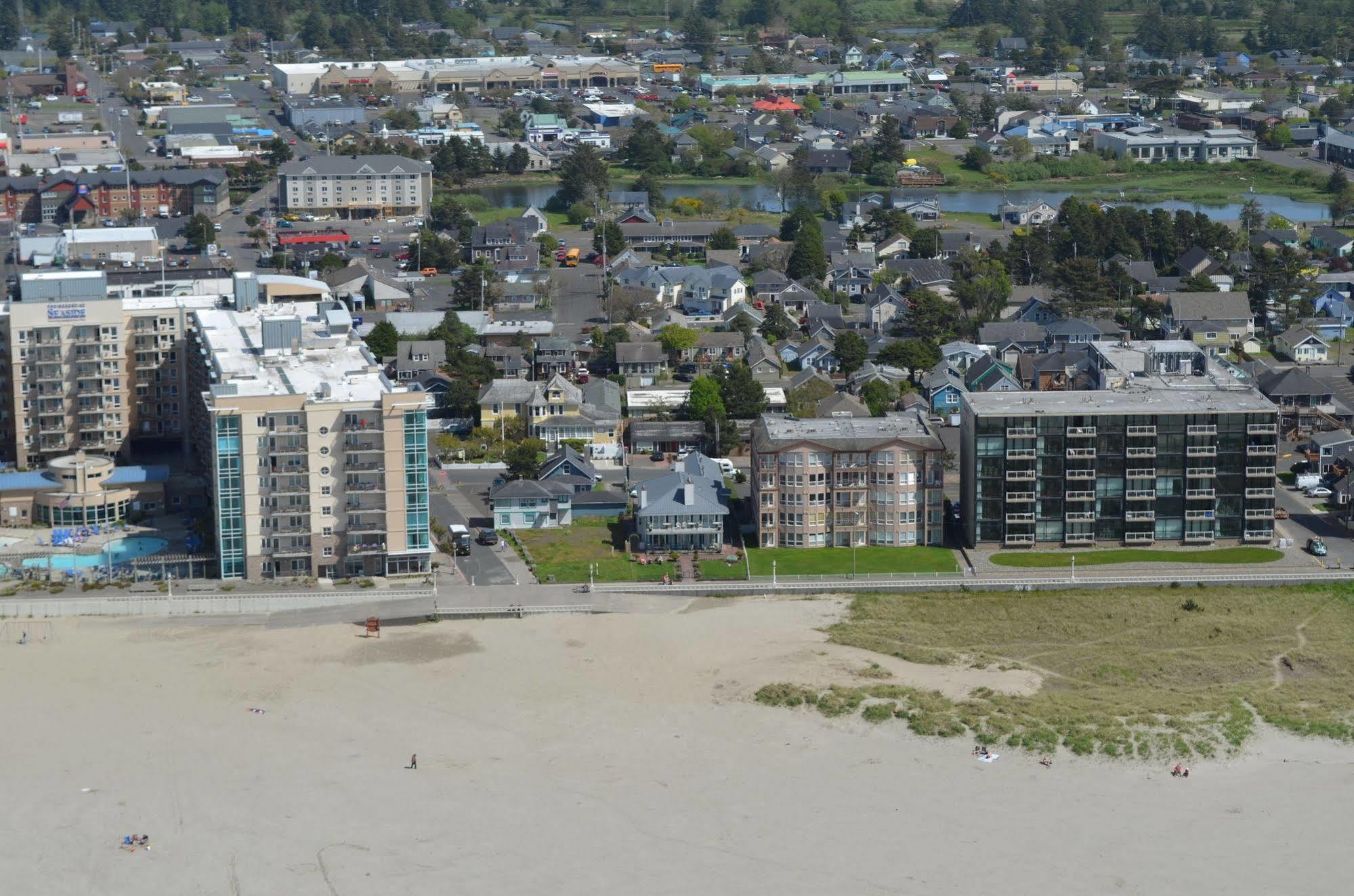 Inn At The Prom Oceanfront Seaside Esterno foto
